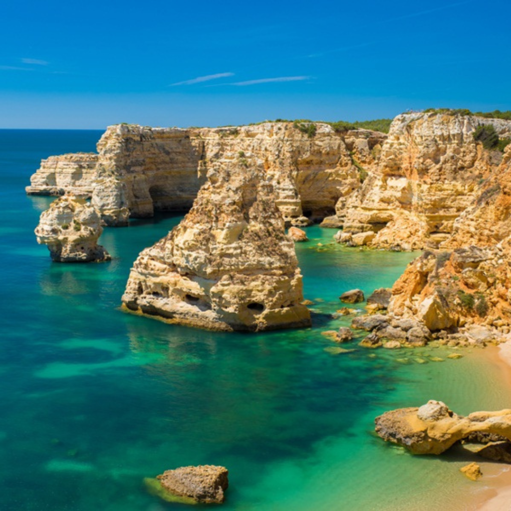 Praias de Algarve em Portugal